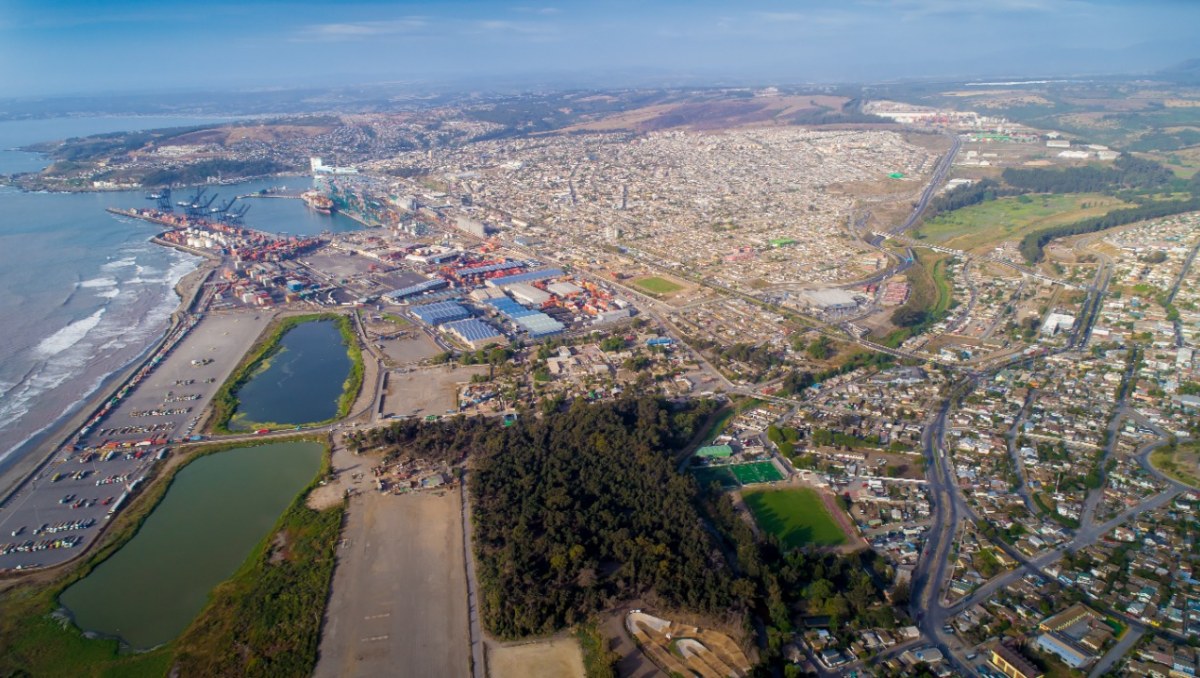 Suspenden sesión del Comité de Ministros que revisaría reclamos contra RCA favorable del Puerto Exterior San Antonio